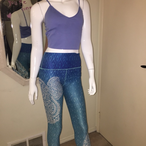 Outfits a back to the gym - Picture 4 of 10